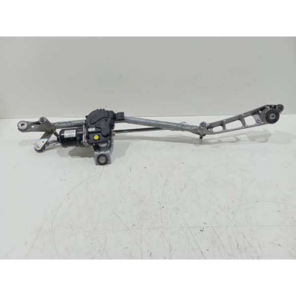 Galhada Do Limpador Mercedes Gla200  2022 Completa M13502