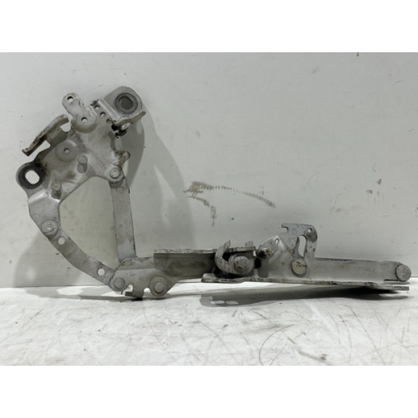 Dobradiça Braço Direito Capo Bmw 320i 2016 13989610 C10396